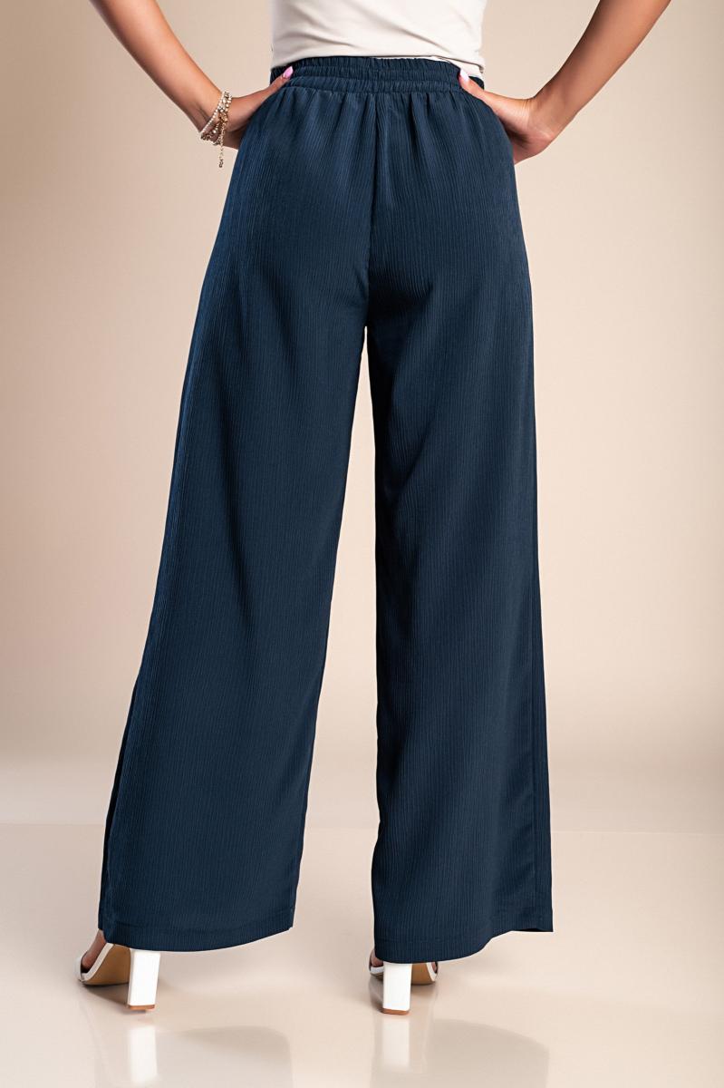 Pantaloni lungi eleganți cu nasturi