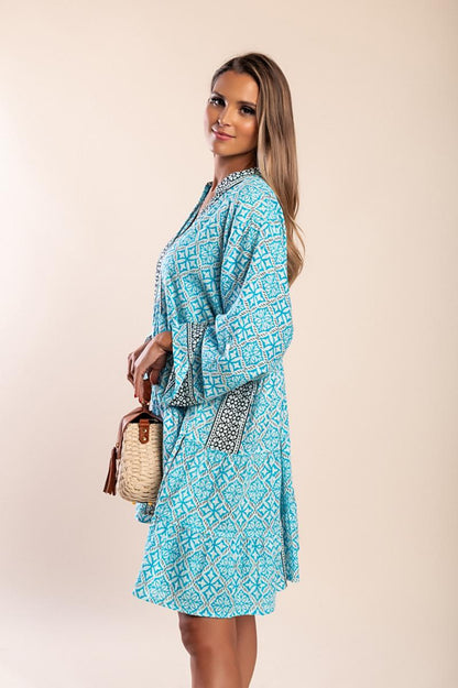 Short cotton dress with print