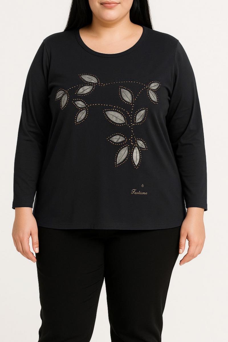 Plus size cotton printed top