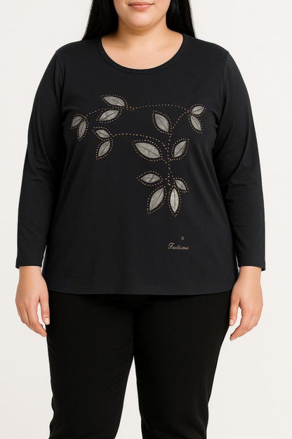 Plus size cotton printed top