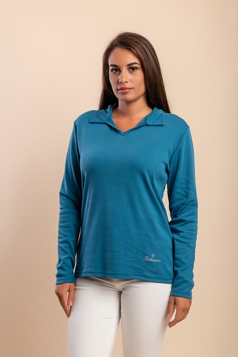 Long-sleeved top