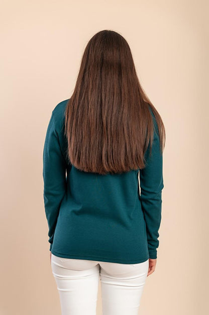 Long-sleeved top