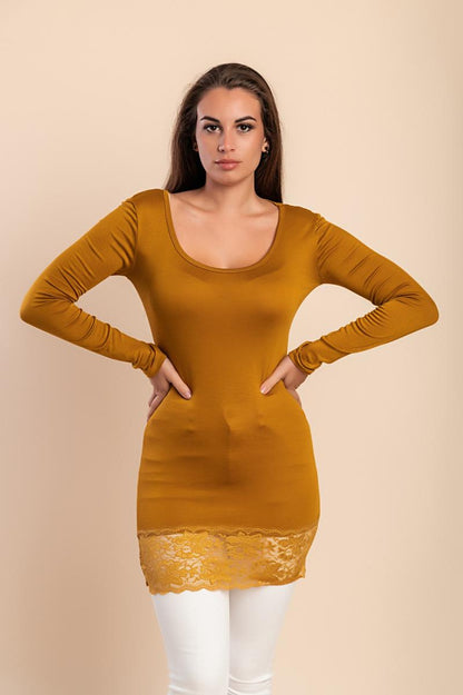 Tunic with lace