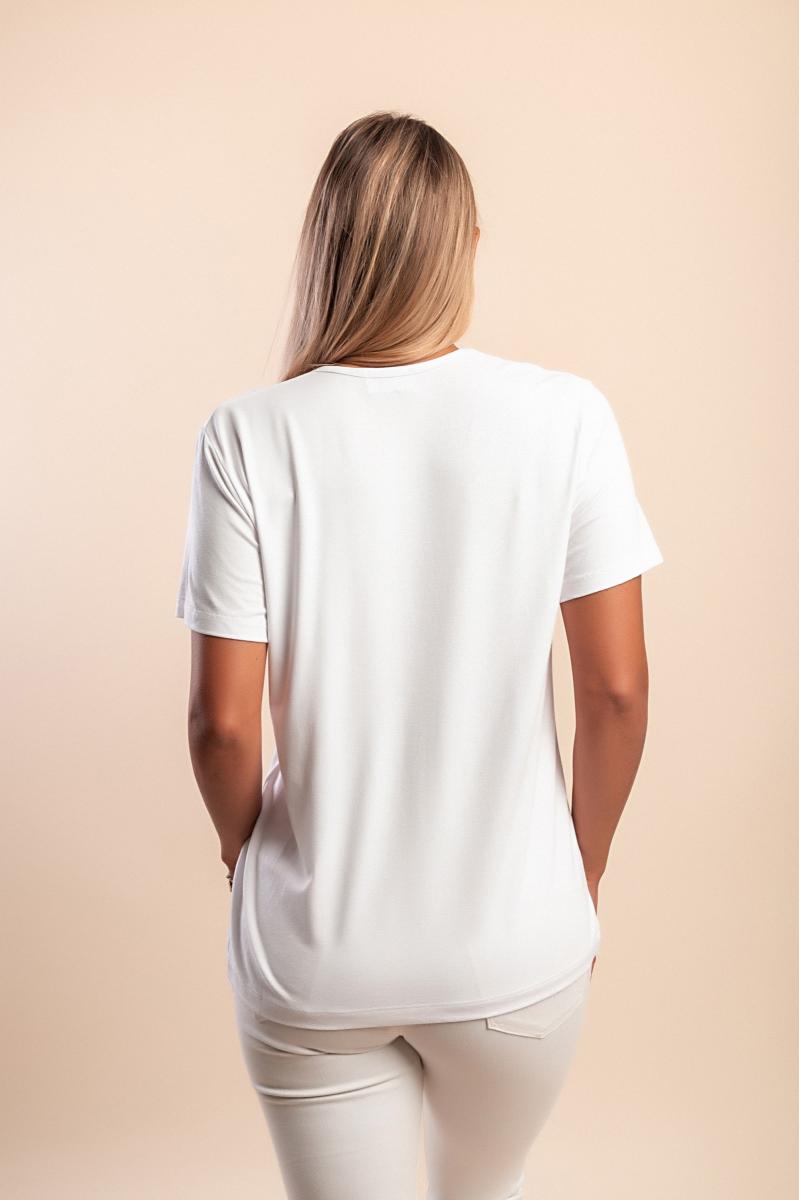 T-shirt com gola redonda