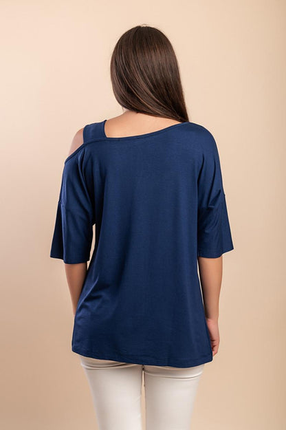 T-Shirt mit asymmetrischem Ausschnitt