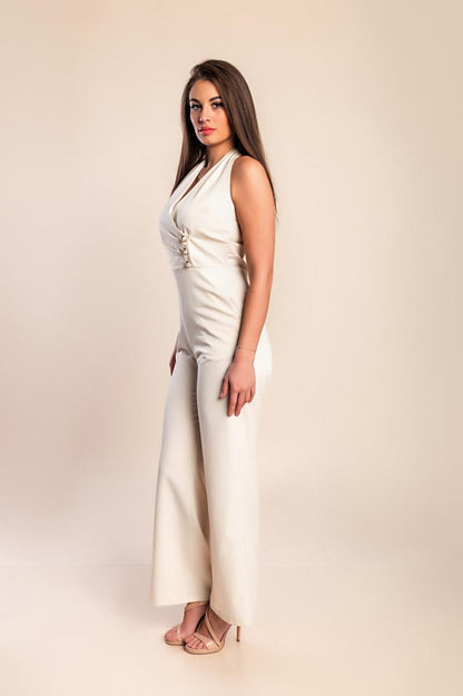 Tuta elegante con bottoni decorativi