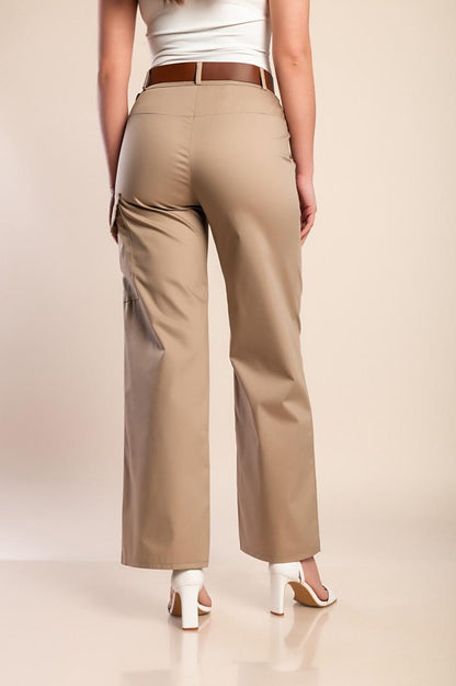 Pantaloni lunghi eleganti con cintura