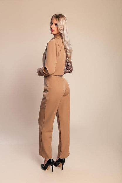 Completo elegante giacca-blazer e pantaloni fantasia a quadri