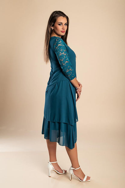 Abito elegante con pizzo