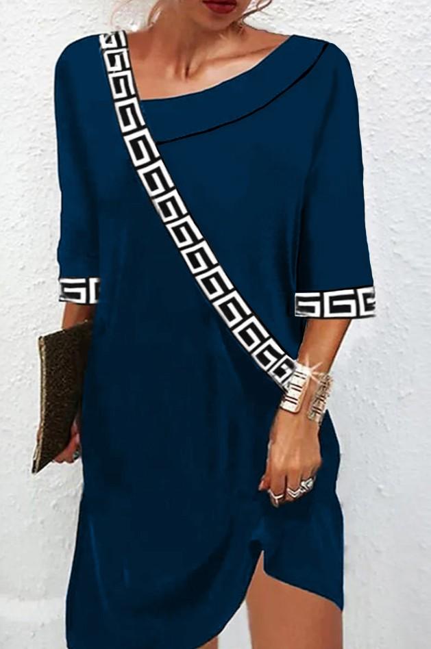 Elegant dress with geometric print