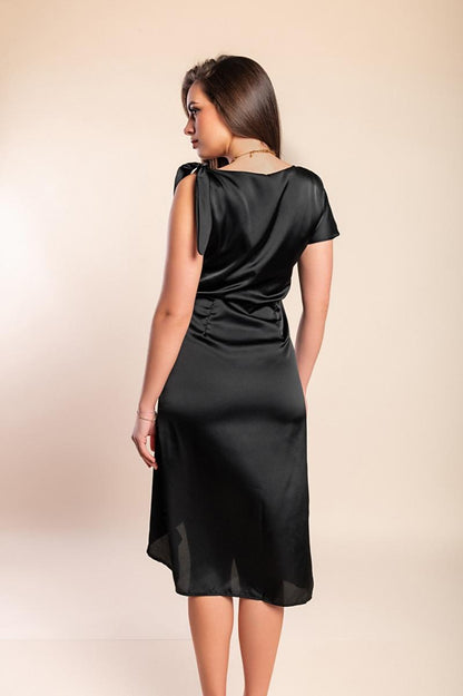 Elegante midi-jurk met geplooide details