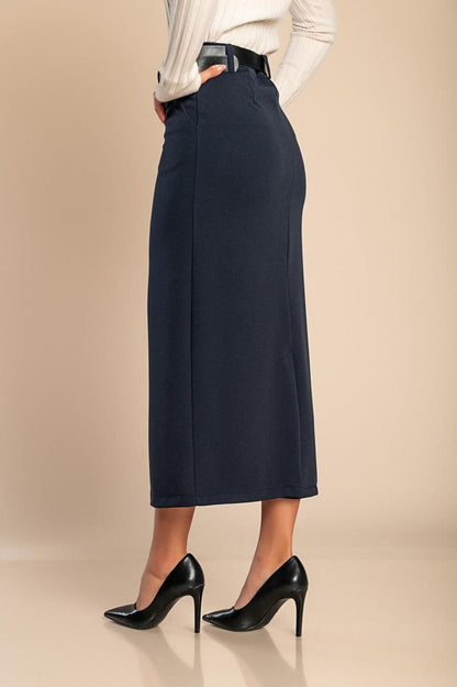 Elegant midi skirt