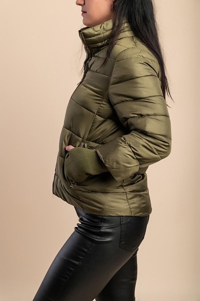 Kratka prošivena jakna