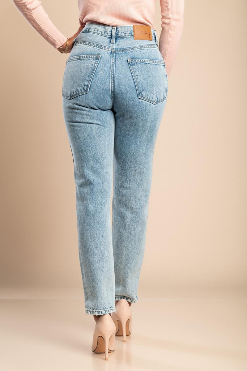 Jeans a gamba dritta