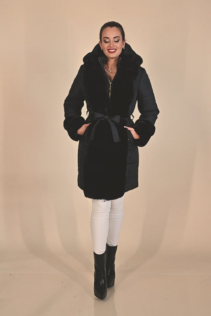 Padded jacket with faux fur