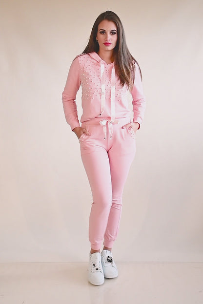 Conjunto deportivo con capucha y detalle de perlas TINSELY