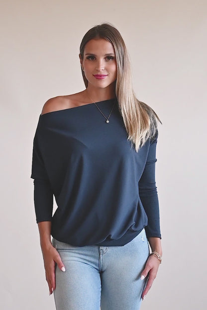 Oversize top csónakkivágással Danica