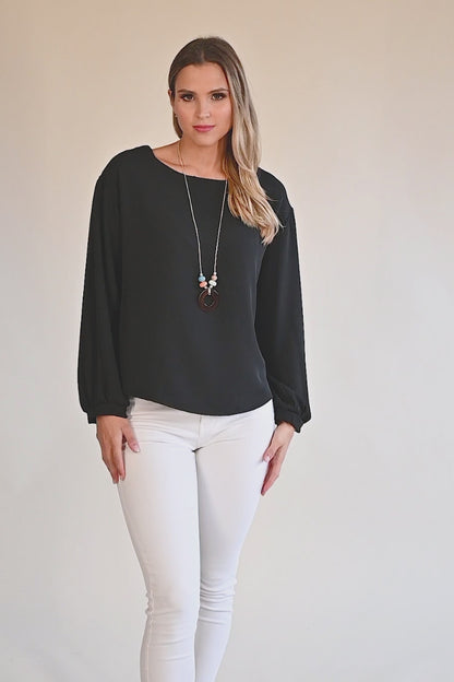 Blouse with collar